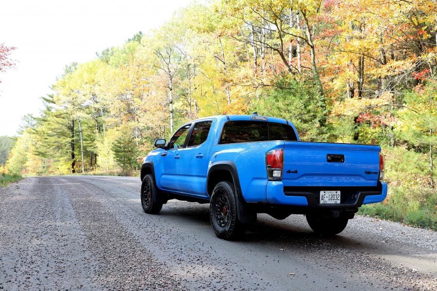  Toyota Tacoma TRD Pro Double Cab 2017 года  (фото 6 из 8)
